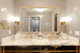 Hotel Cleo
