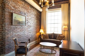 Hotel Cleo