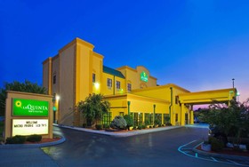 La Quinta Inn & Suites by Wyndham Knoxville East