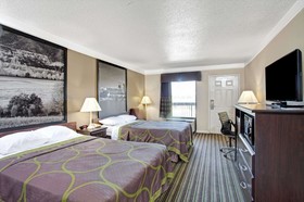 Super 8 by Wyndham Knoxville East