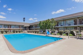 Knights Inn Lebanon