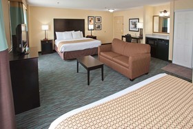 La Quinta Inn & Suites by Wyndham Lebanon