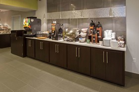 La Quinta Inn & Suites by Wyndham Lebanon