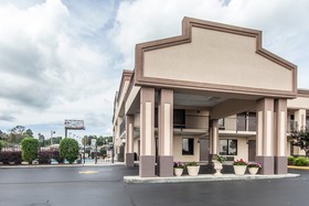 Econo Lodge Lenoir City