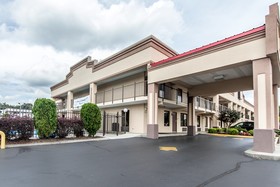 Econo Lodge Lenoir City