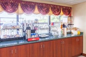 SureStay Hotel by Best Western Lenoir City