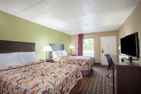 SureStay Hotel by Best Western Lenoir City