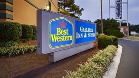 Best Western Plus Galleria Inn & Suites