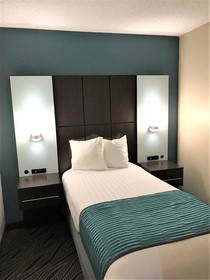 Best Western Plus Galleria Inn & Suites