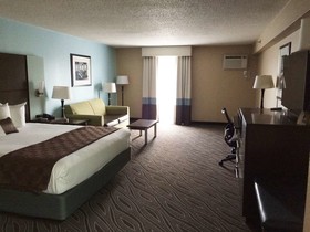 Best Western Plus Galleria Inn & Suites