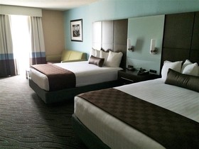 Best Western Plus Galleria Inn & Suites