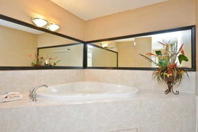 Best Western Plus Galleria Inn & Suites