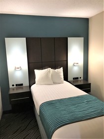 Best Western Plus Galleria Inn & Suites