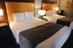 Budgetel Inn & Suites