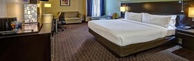 Clarion Hotel & Suites Conference Center Memphis Airport