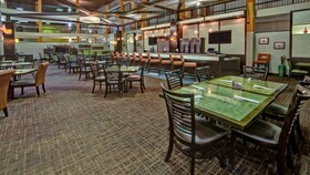 Clarion Hotel & Suites Conference Center Memphis Airport