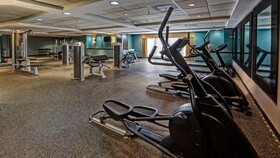 Clarion Hotel & Suites Conference Center Memphis Airport