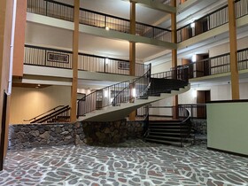 Clarion Hotel & Suites Conference Center Memphis Airport