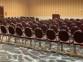 Clarion Hotel & Suites Conference Center Memphis Airport