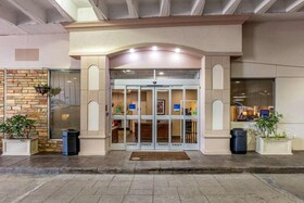Comfort Inn Downtown