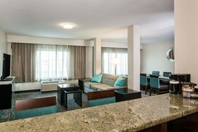 Crowne Plaza Memphis Downtown