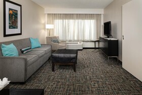 Crowne Plaza Memphis Downtown