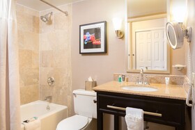 Crowne Plaza Memphis Downtown