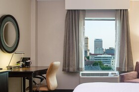 Crowne Plaza Memphis Downtown