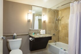 Crowne Plaza Memphis Downtown