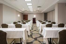 Crowne Plaza Memphis Downtown