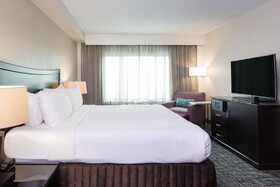 Crowne Plaza Memphis Downtown