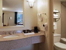 Days Inn by Wyndham Memphis at Graceland