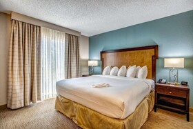 Embassy Suites by Hilton Memphis East Germantown Area