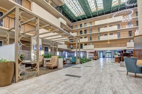 Embassy Suites by Hilton Memphis East Germantown Area