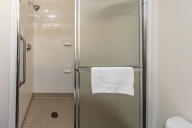 Holiday Inn & Suites Memphis - Wolfchase Galleria