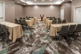 Holiday Inn & Suites Memphis - Wolfchase Galleria