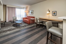 Holiday Inn & Suites Memphis - Wolfchase Galleria