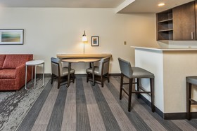 Holiday Inn & Suites Memphis - Wolfchase Galleria