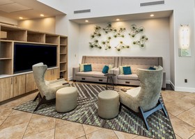 Holiday Inn & Suites Memphis - Wolfchase Galleria