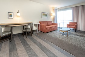 Holiday Inn & Suites Memphis - Wolfchase Galleria