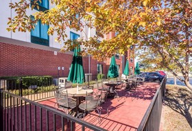 Holiday Inn Express & Suites Memphis Southwind