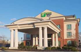 Holiday Inn Express & Suites Memphis Southwind