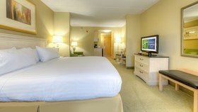 Holiday Inn Express & Suites Memphis Southwind