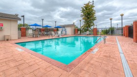 Holiday Inn Express & Suites Memphis Southwind