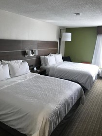 Holiday Inn Express Memphis Medical Center Midtown