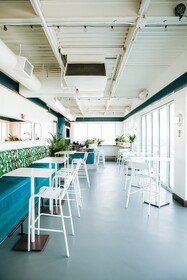 Hu. Hotel