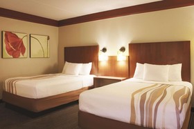 Holiday Inn Express & Suites Memphis East