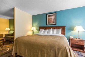 Quality Inn And Suites Memphis