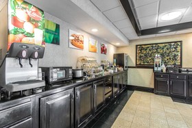 Quality Inn And Suites Memphis