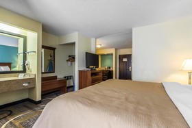 Quality Inn And Suites Memphis